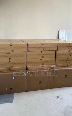 New Laptop HP 8GB Intel Core i5 SSD 512GB