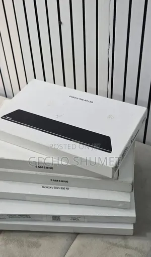 New Laptop Samsung 6GB SSD 128GB