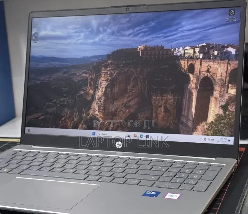 New Laptop HP Stream Notebook 16GB Intel Core 5 SSD 512GB