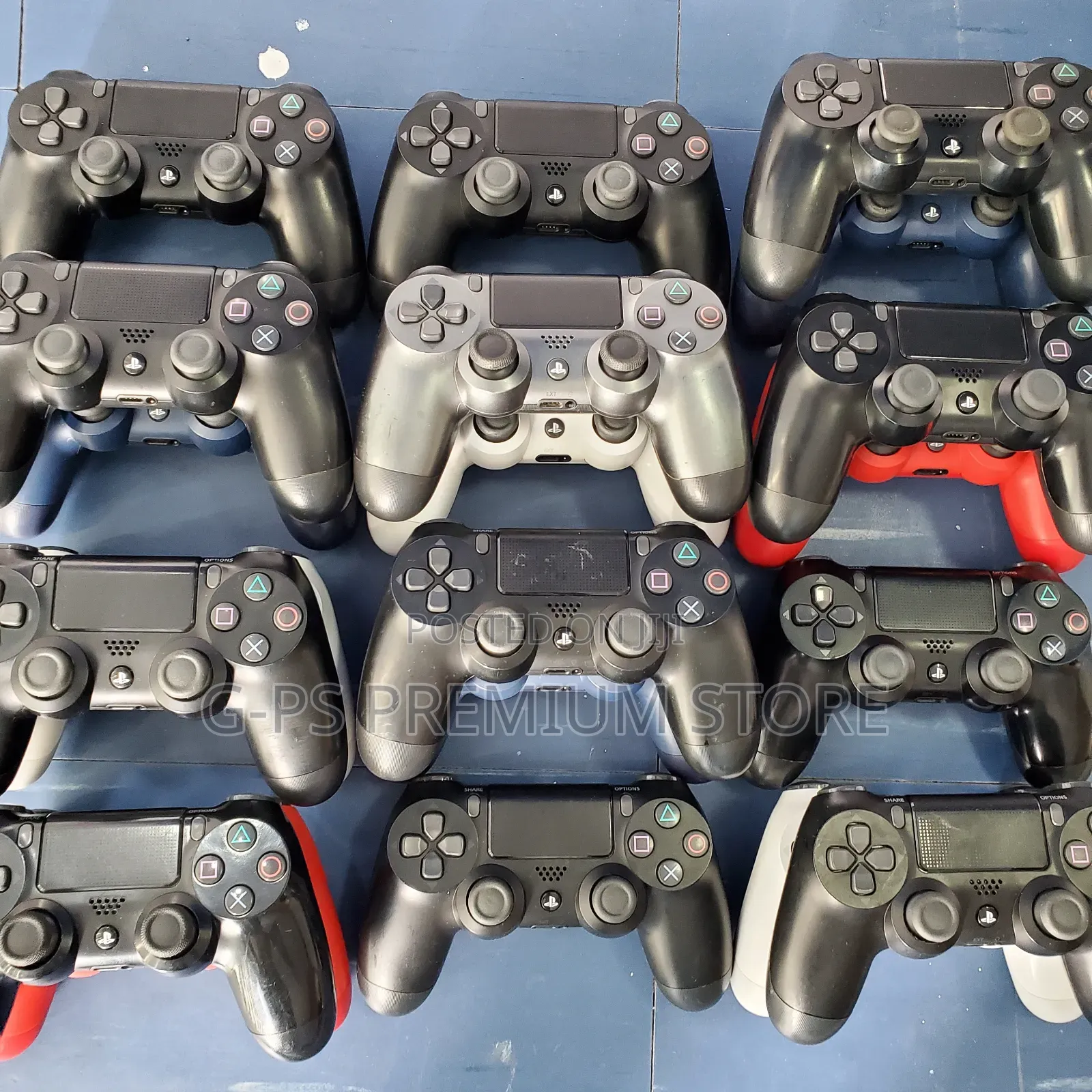 PlayStation 4 Original Joystick – Almost New
‎