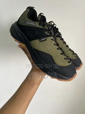 New Columbia Quality Comfortable Shoes