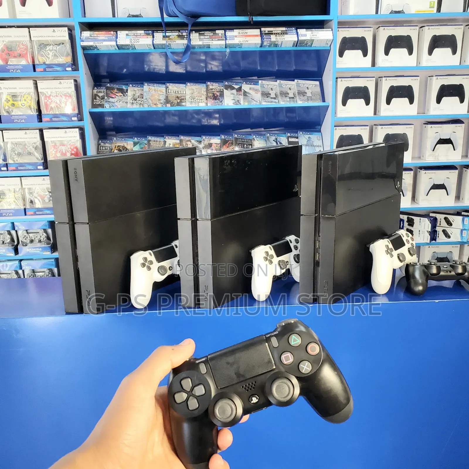 PS4 Fat Jailbreak & Updated – Dubai Used + 2 Joystick