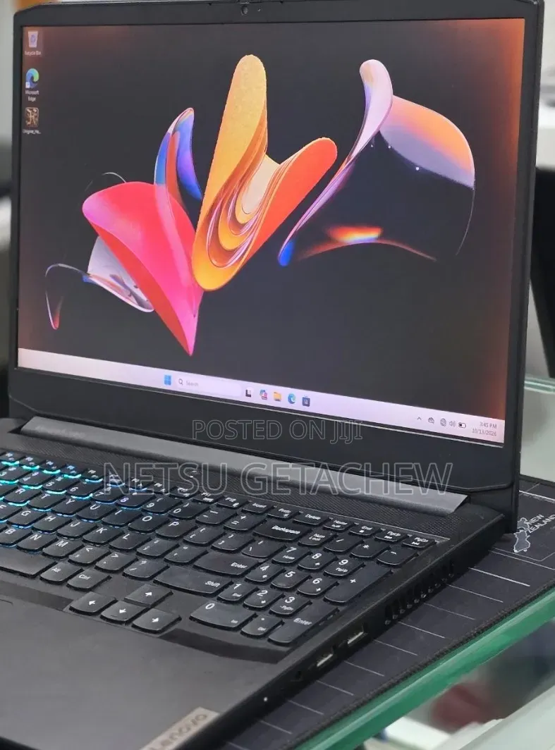 New Laptop Lenovo IdeaPad Y580 8GB Intel Core i5 SSD 512GB
