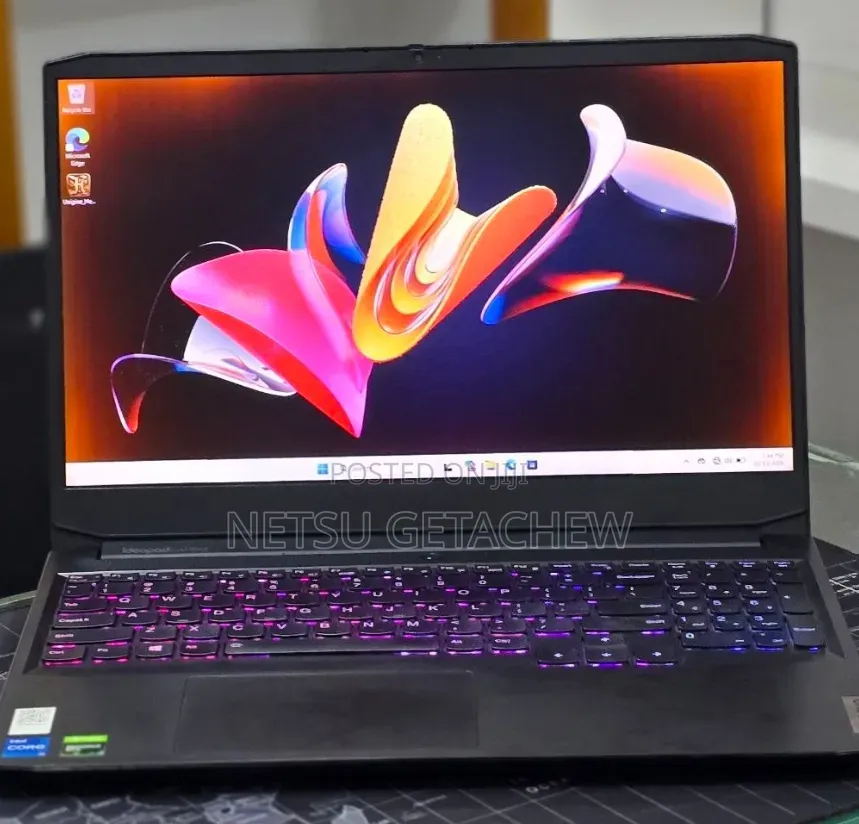 New Laptop Lenovo IdeaPad Y580 8GB Intel Core i5 SSD 512GB