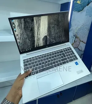 New Laptop HP EliteBook 850 G8 16GB Intel Core i5 SSD 512GB