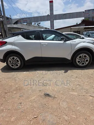 Toyota C-HR 2023 White