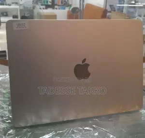 New Laptop Apple MacBook Air 2022 M2 16GB Apple M2 SSD 1T