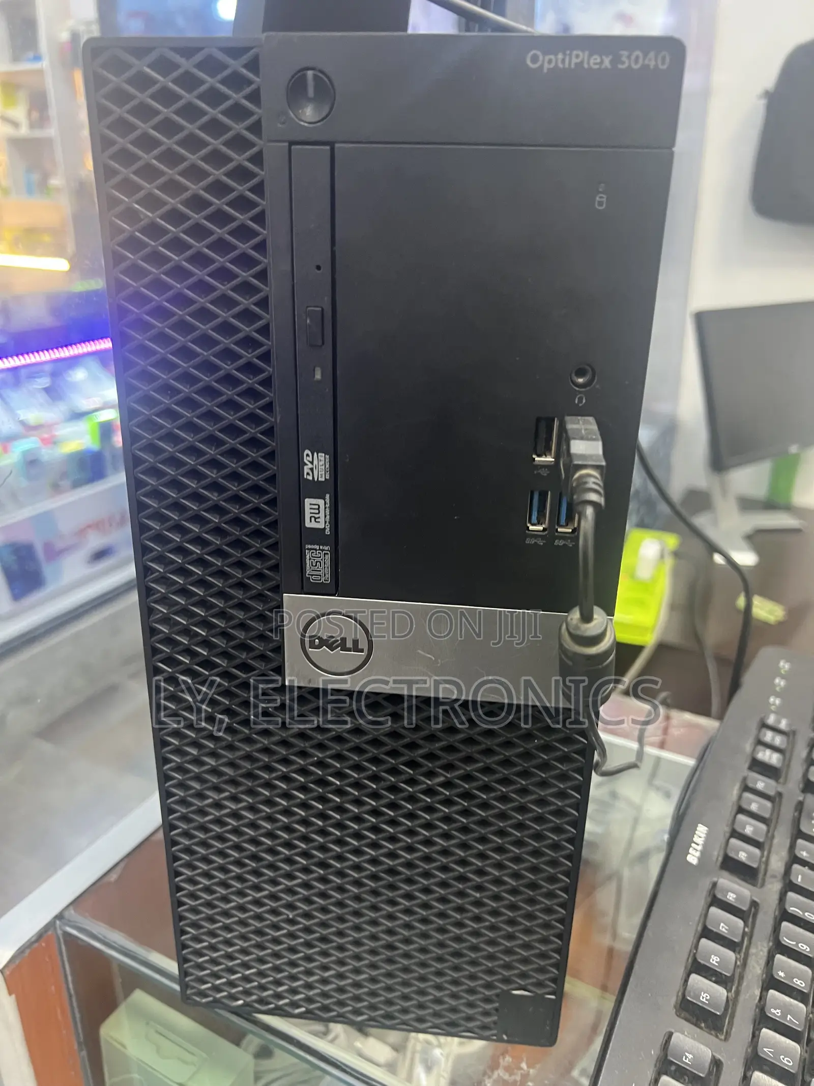 New Desktop Computer Dell Optiplex 3040 8GB Intel Core i5 HDD 500GB