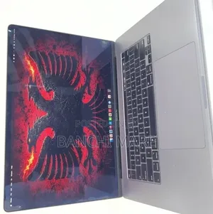 New Laptop Apple MacBook Pro 2019 32GB Intel Core i9 SSD 1T