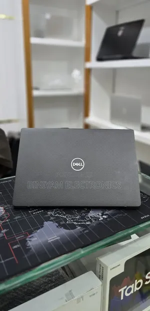 New Laptop Dell Latitude 7400 8GB Intel Core i7 SSD 512GB