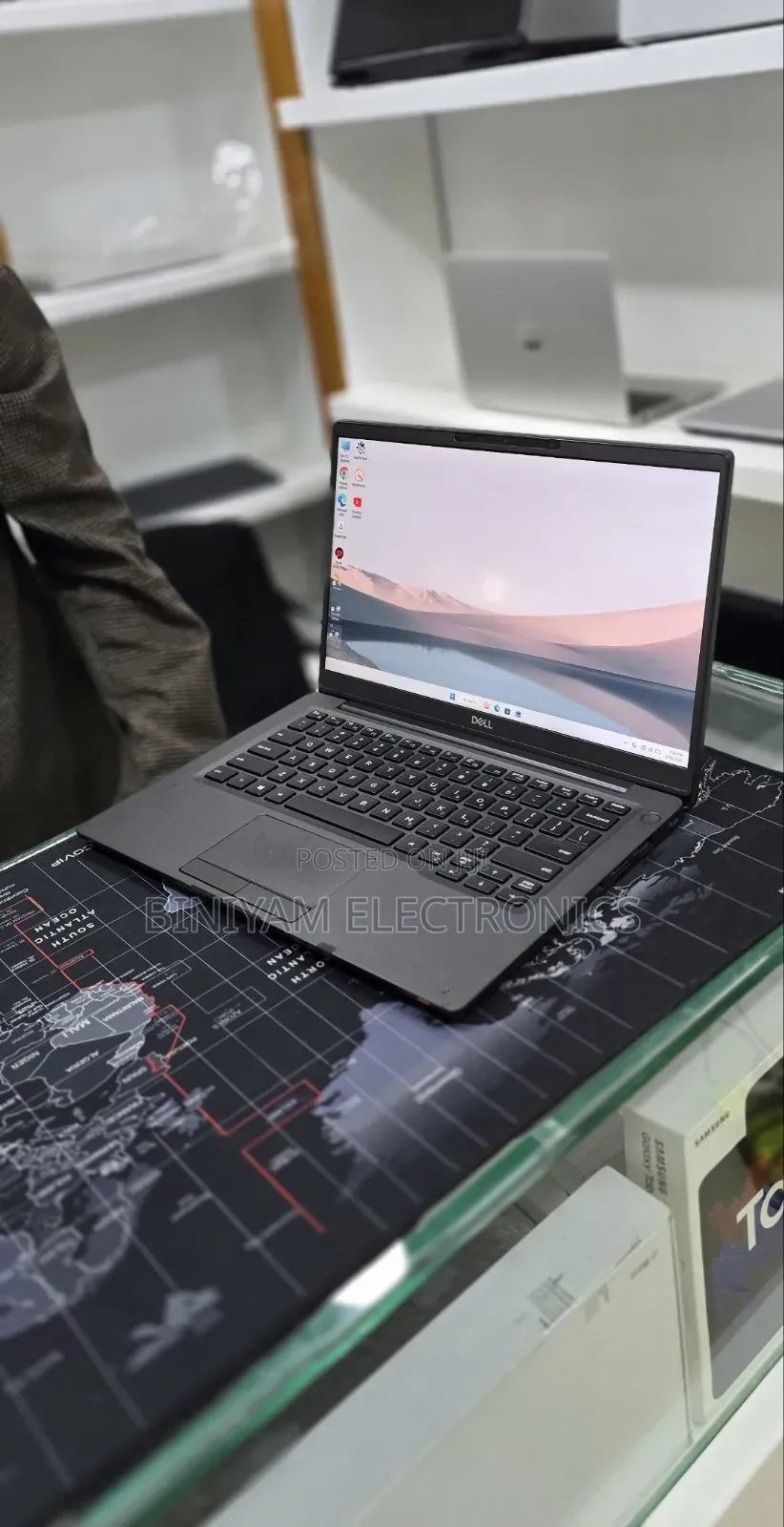 New Laptop Dell Latitude 7400 8GB Intel Core i7 SSD 512GB