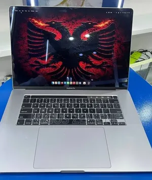 New Laptop Apple MacBook Pro 2019 32GB Intel Core i9 SSD 1T