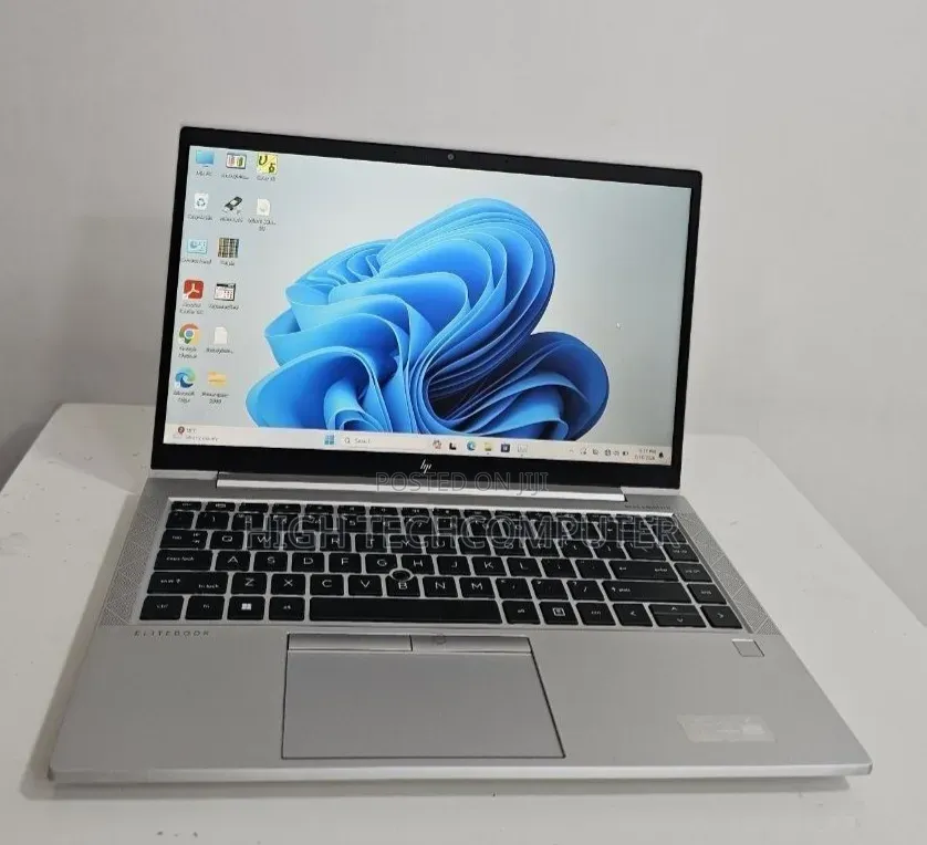 New Laptop HP EliteBook X360 1030 16GB Intel Core i7 SSD 512GB