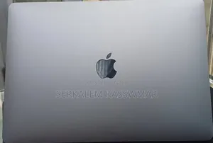 New Laptop Apple MacBook Air 2020 M1 8GB Apple M1 SSD 256GB