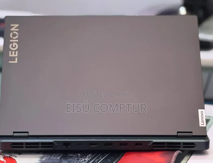 New Laptop Lenovo Legion Pro 7 16GB Intel Core i7 SSD 1T