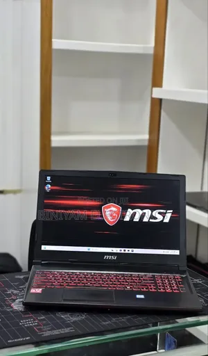 New Laptop MSI GP75 Leopard 16GB Intel Core i7 SSD 256GB