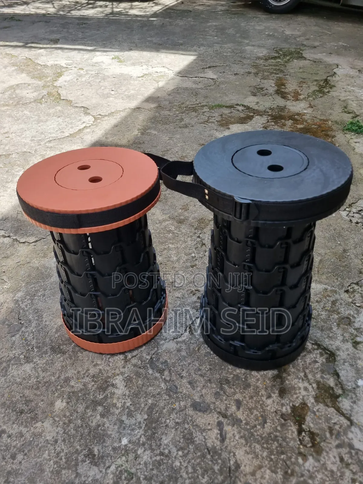 Retractable Stool