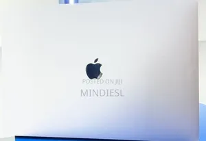 New Laptop Apple MacBook Pro 2019 32GB Intel Core i9 SSD 32GB