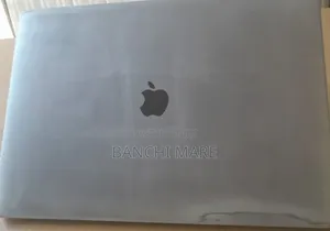 New Laptop Apple MacBook Pro 2016 16GB Intel Core i7 SSD 512GB
