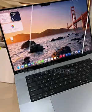 New Laptop Apple MacBook Pro 2021 M1 Max 32GB Intel Core i7 SSD 1T