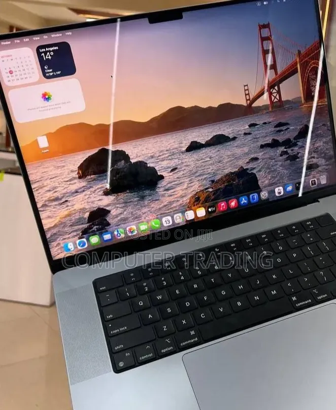New Laptop Apple MacBook Pro 2021 M1 Max 32GB Intel Core i7 SSD 1T