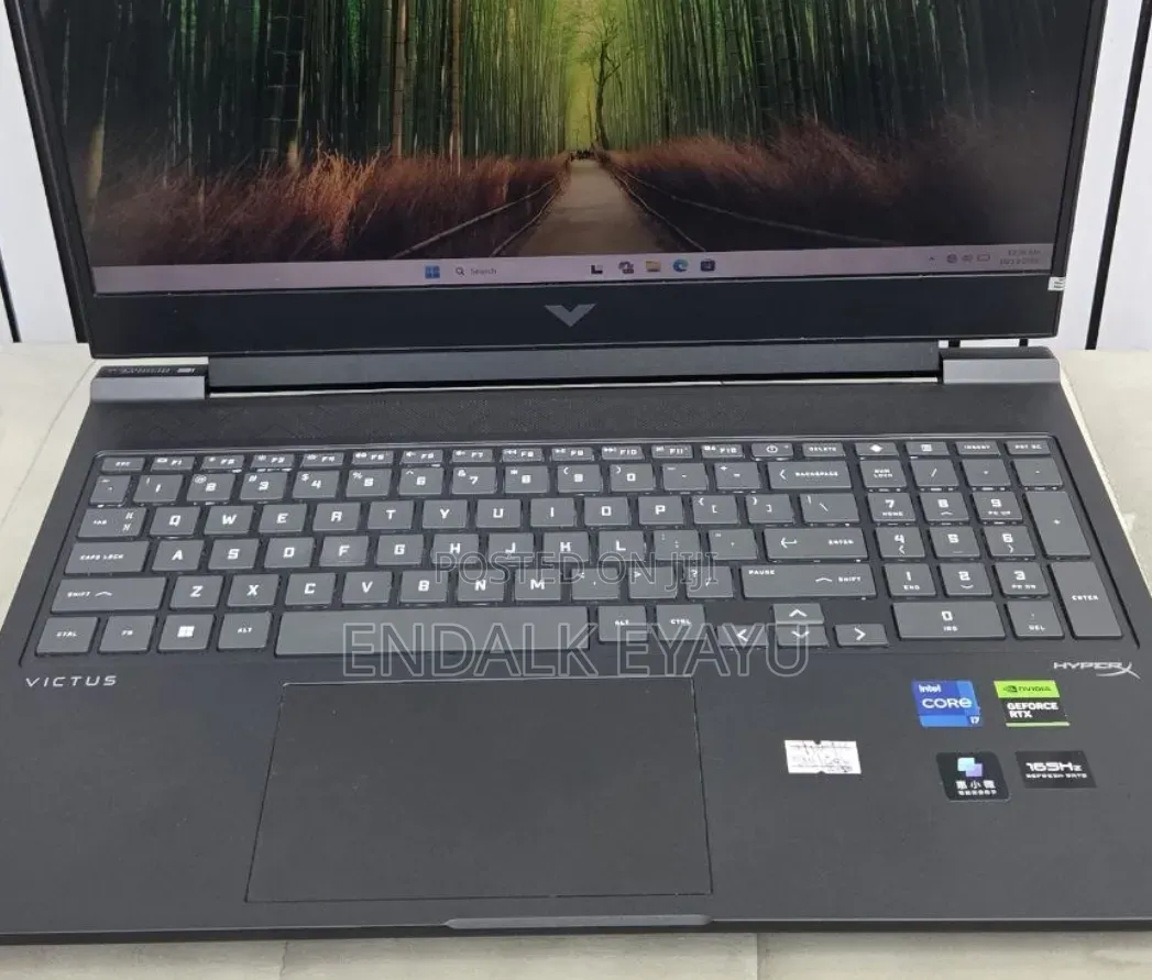 New Laptop HP Victus 16 16GB Intel Core i7 SSD 512GB