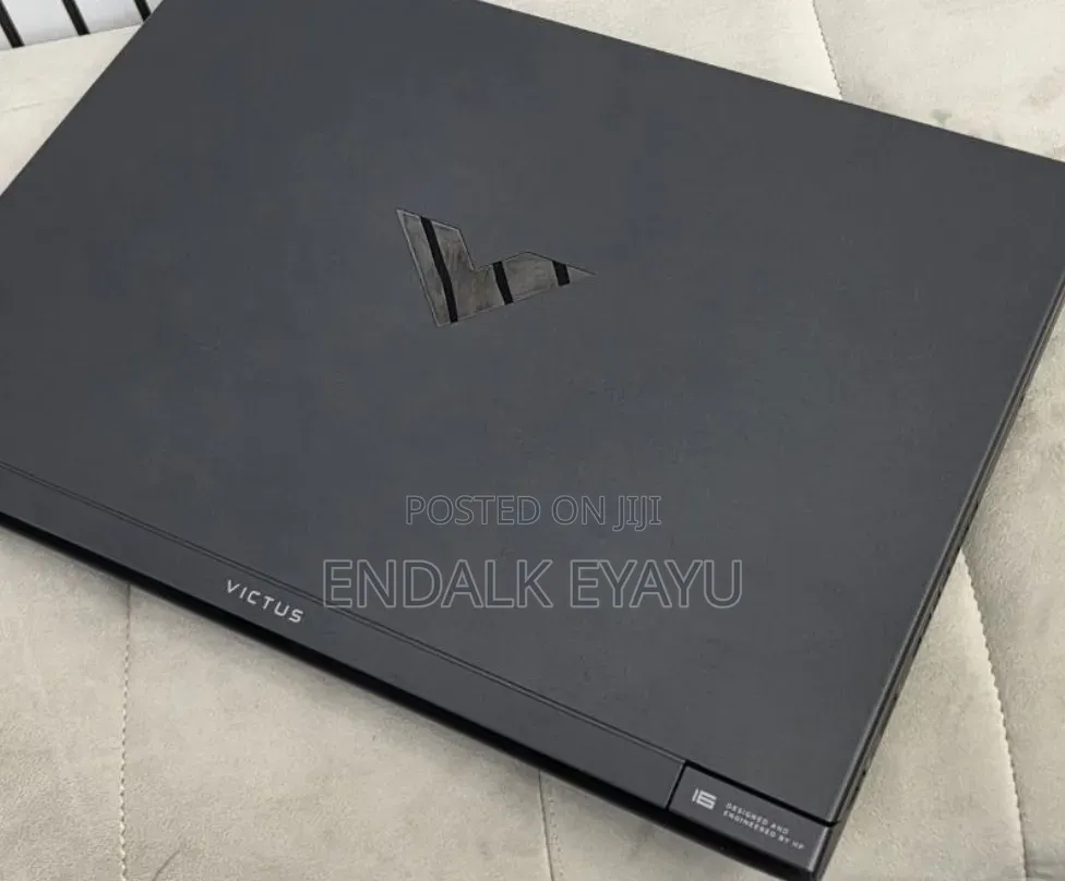 New Laptop HP Victus 16 16GB Intel Core i7 SSD 512GB