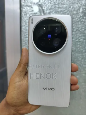 New Vivo X200 Ultra 512 GB White