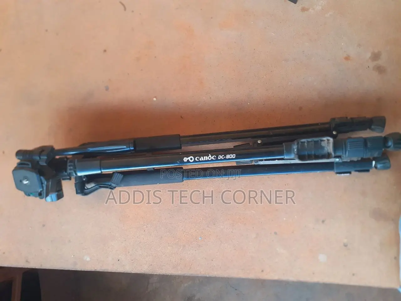 C&c Dc-800 Tripod