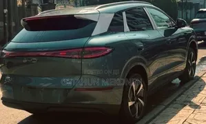 New BYD Sealion 06 EV 2026 Green