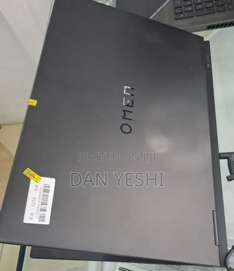 New Laptop HP Omen 16 16GB Intel Core i9 SSD 1T