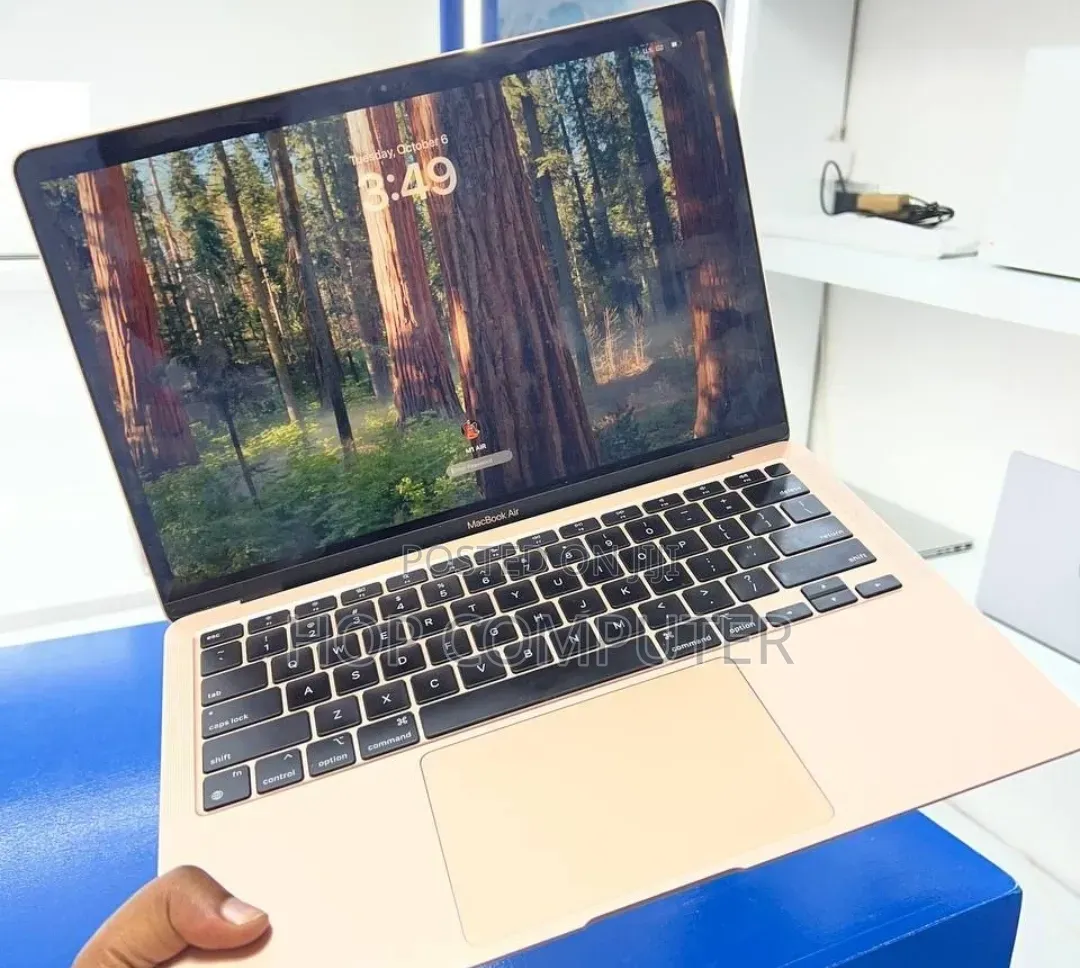 New Laptop Apple MacBook Air 2020 M1 8GB Apple M1 SSD 256GB