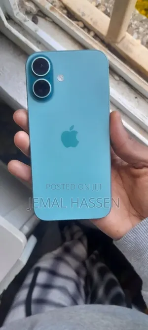 New Apple iPhone 16 128 GB Blue