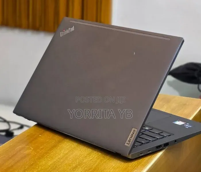 New Laptop Lenovo ThinkPad T14 32GB Intel Core i7 SSD 512GB