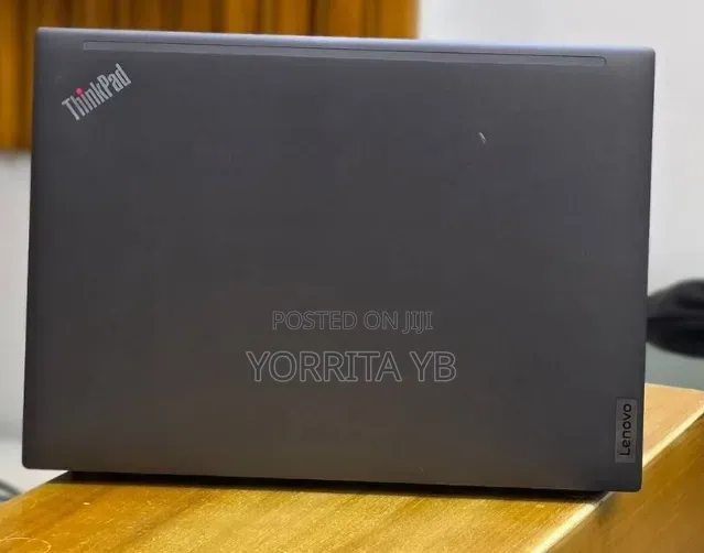 New Laptop Lenovo ThinkPad T14 32GB Intel Core i7 SSD 512GB