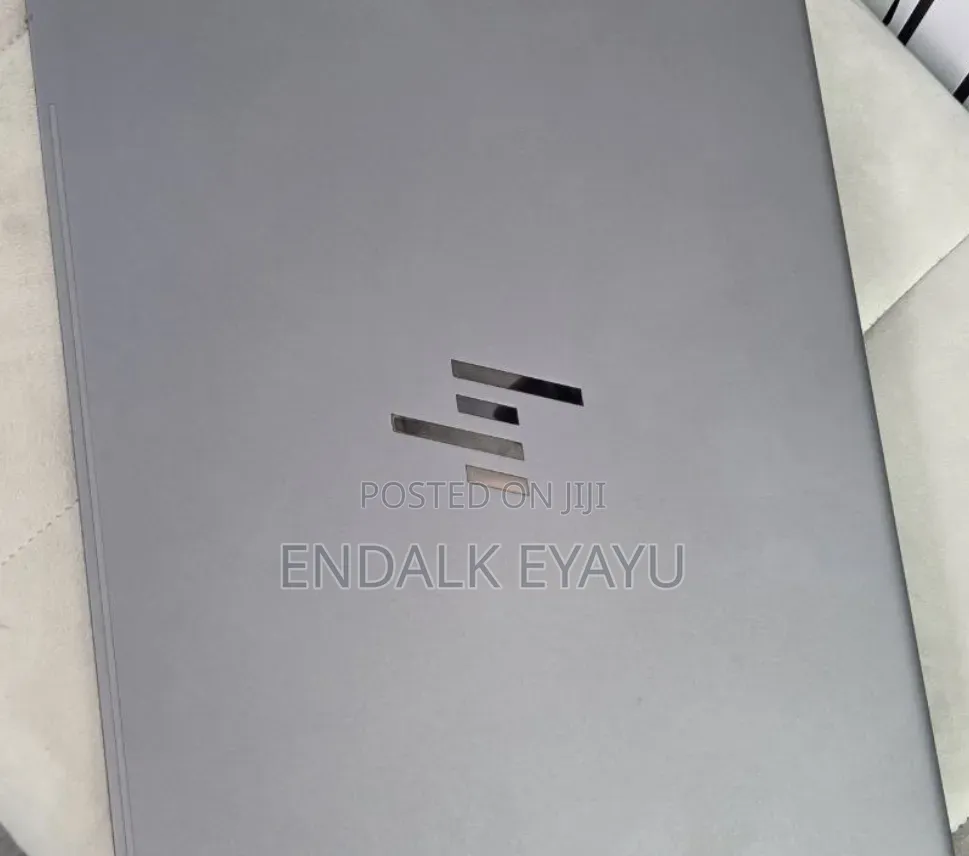 New Laptop HP Envy 17 16GB Intel Core Ultra 7 SSD 512GB