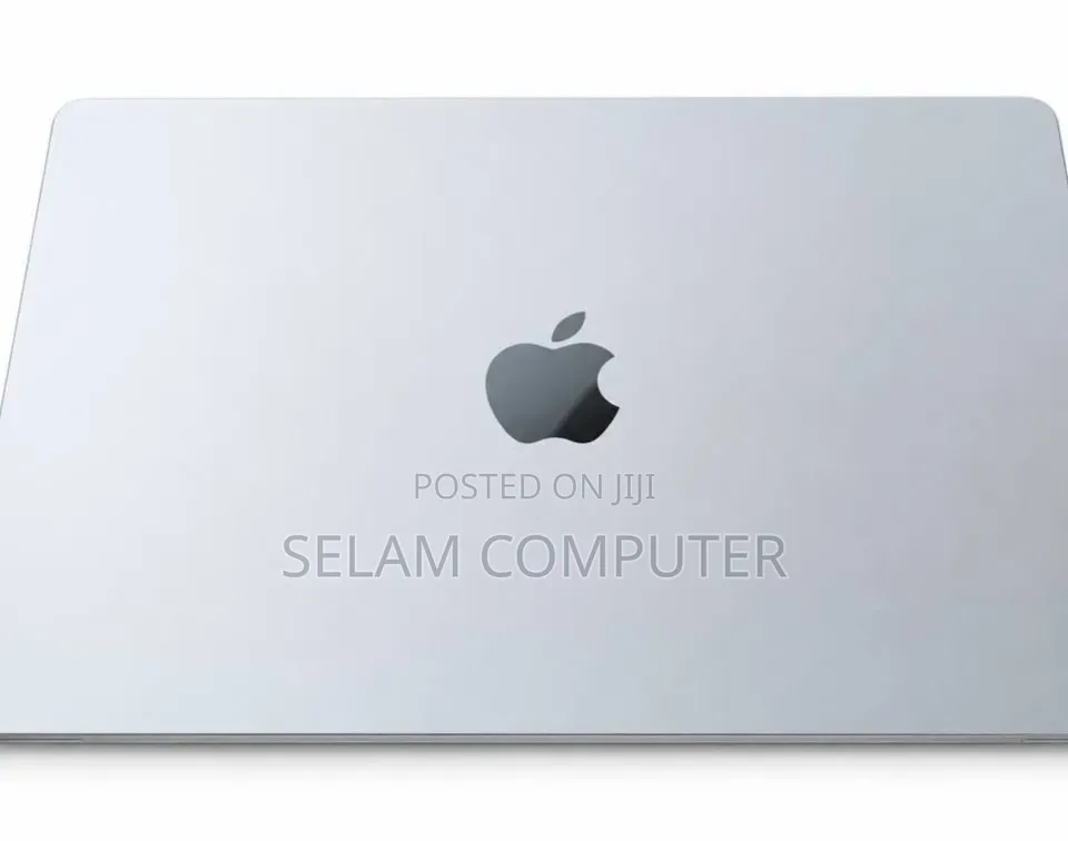 New Laptop Apple MacBook Pro 2024 M4 16GB Intel Core i7 SSD 256GB