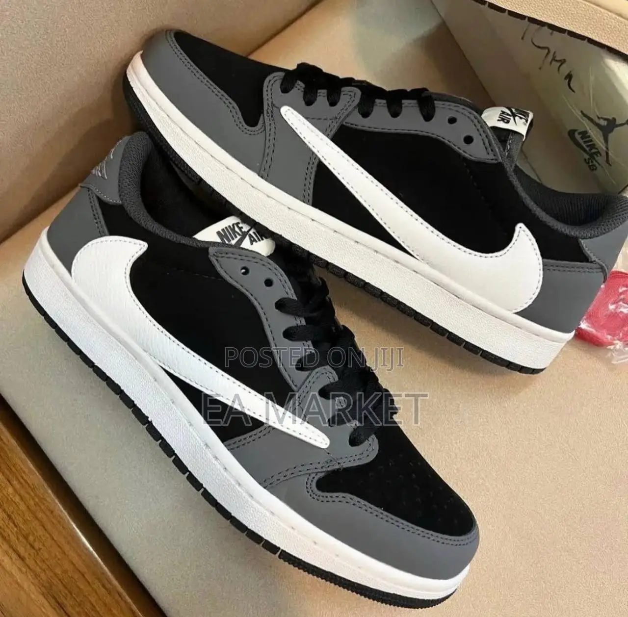 Travis Scott X Air Jordan 1
