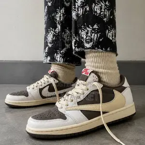 Travis Scott X Air Jordan 1