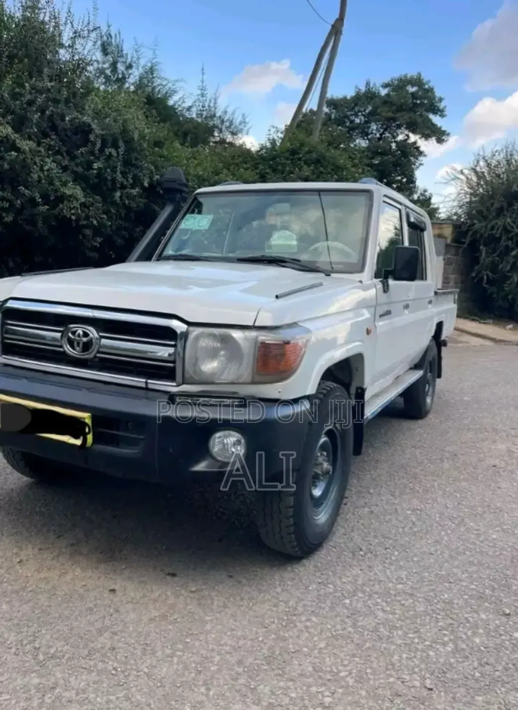 Toyota Land Cruiser 2014 White