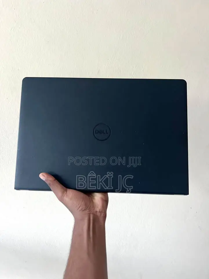 Laptop Dell G15 5530 Special Edition 8GB Intel Core i5 SSD 256GB