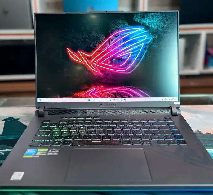 New Laptop Asus ROG Strix G16 16GB Intel Core i9 SSD 1T