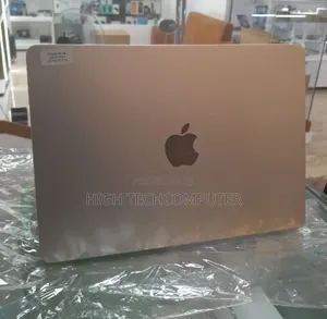 New Laptop Apple MacBook Air 2022 M2 16GB Apple M2 SSD 1T