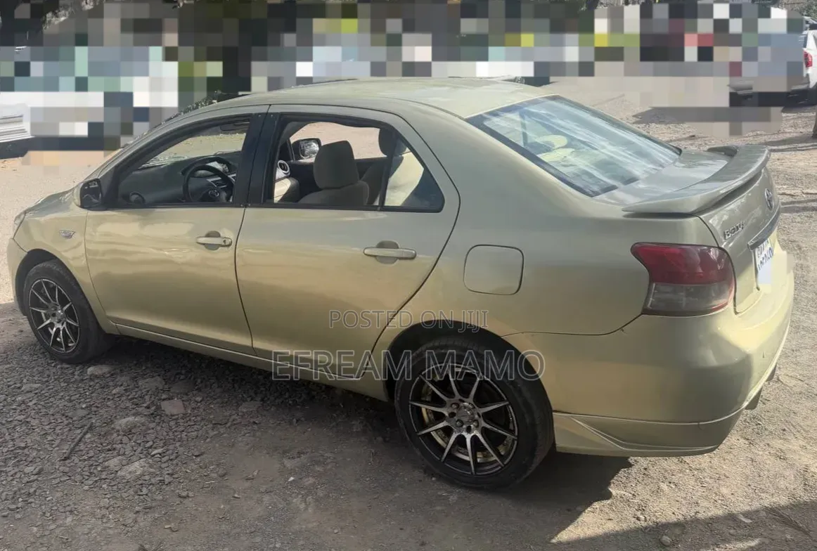 Toyota Yaris 2008