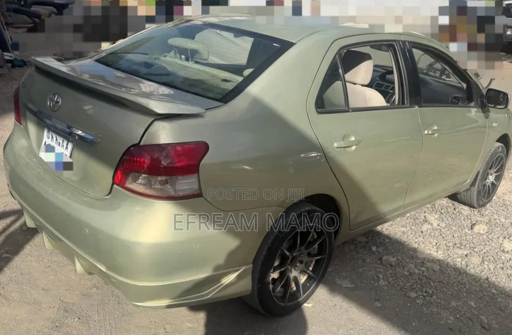 Toyota Yaris 2008