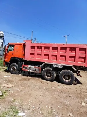Sinotruk Howo 2017 Red