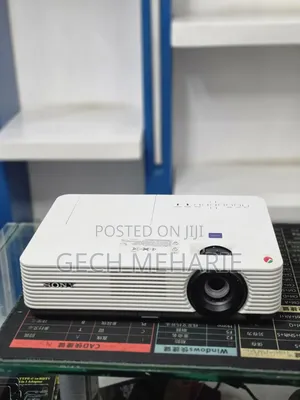 Sony Projector model Name VPL-Dx221 hardware Interface Vga, Hdmi