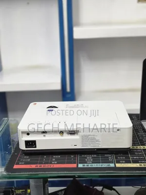 Sony Projector model Name VPL-Dx221 hardware Interface Vga, Hdmi