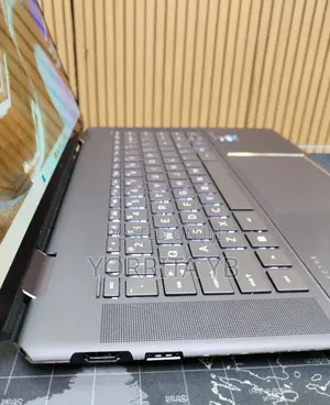 New Laptop HP Spectre X360 16GB Intel Core i7 SSD 512GB