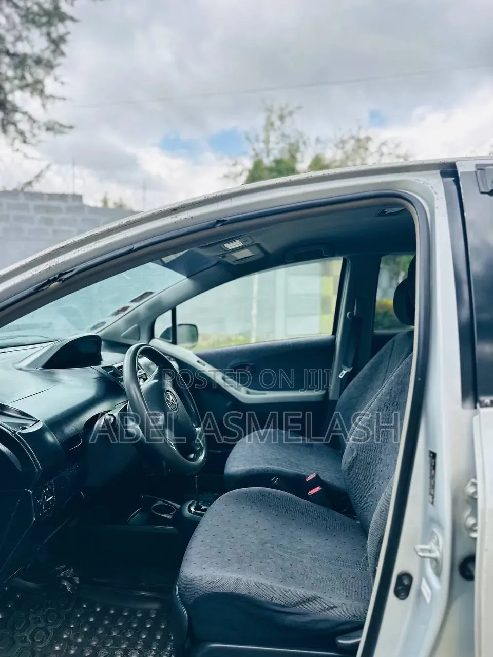 Toyota Yaris 2009 Silver